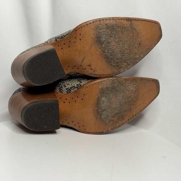 Ariat Women's Ankle Boots Size 6B Dixon Snip Toe Snake Print Western Booties - Picture 7 of 8